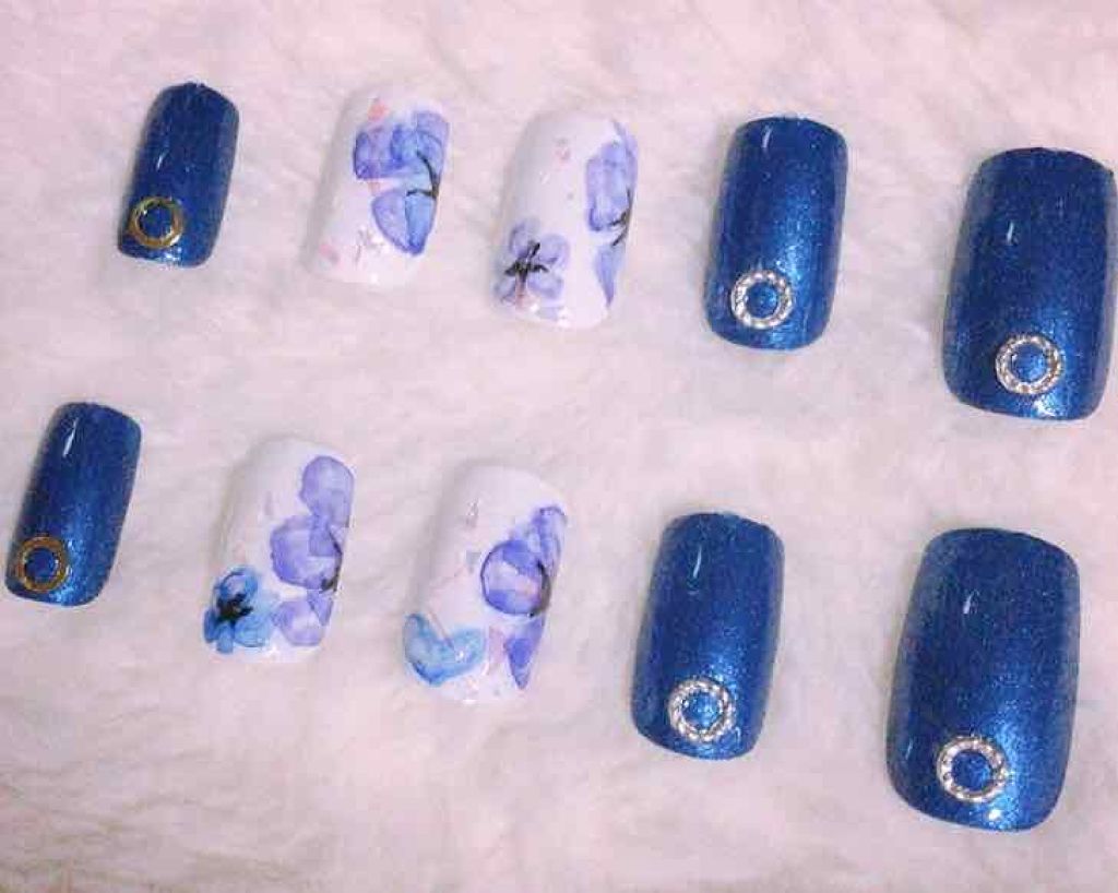 AT濃密グラマラス/セリア/マニキュアを使ったクチコミ(4枚目)