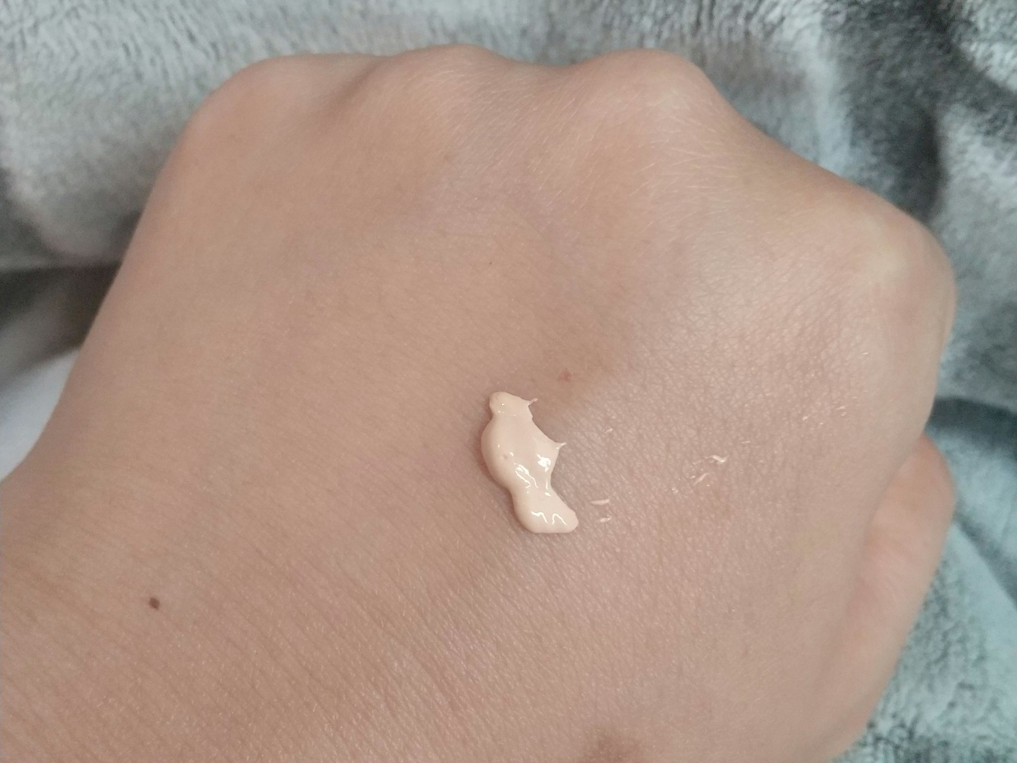 UVプライマー 01 GLOW(グロウ)/UUUNI/日焼け止めクリームを使ったクチコミ（3枚目）