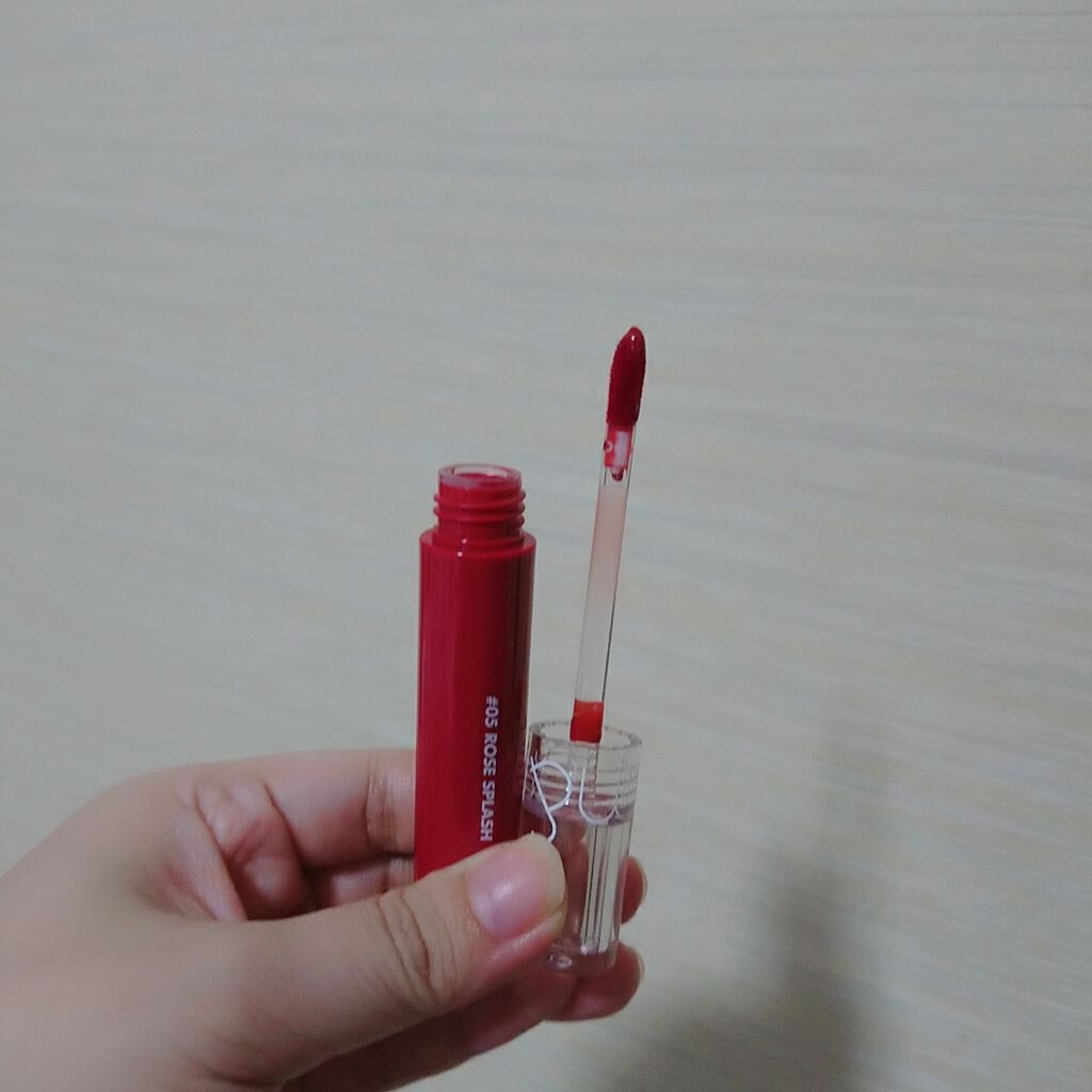 グラスティングウォーターティント/rom&nd/リップティントを使ったクチコミ(2枚目)