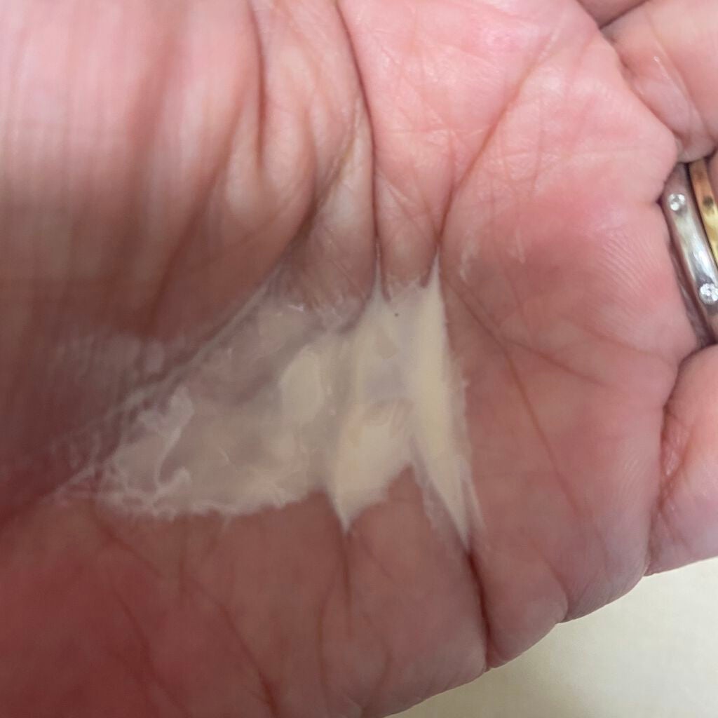 クリアカバー リキッドベース/Amplitude/化粧下地を使ったクチコミ(3枚目)