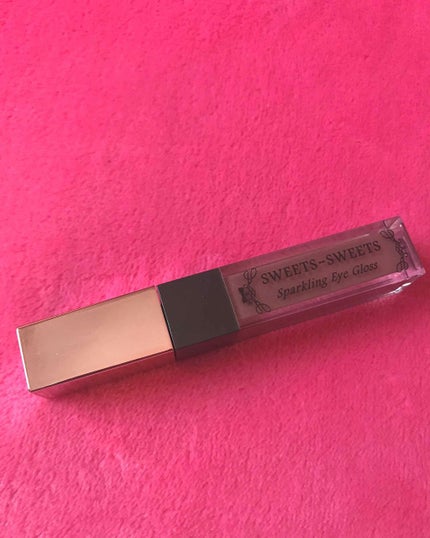 スパークリングアイグロス/スウィーツ スウィーツ/リキッドアイシャドウを使ったクチコミ(1枚目)