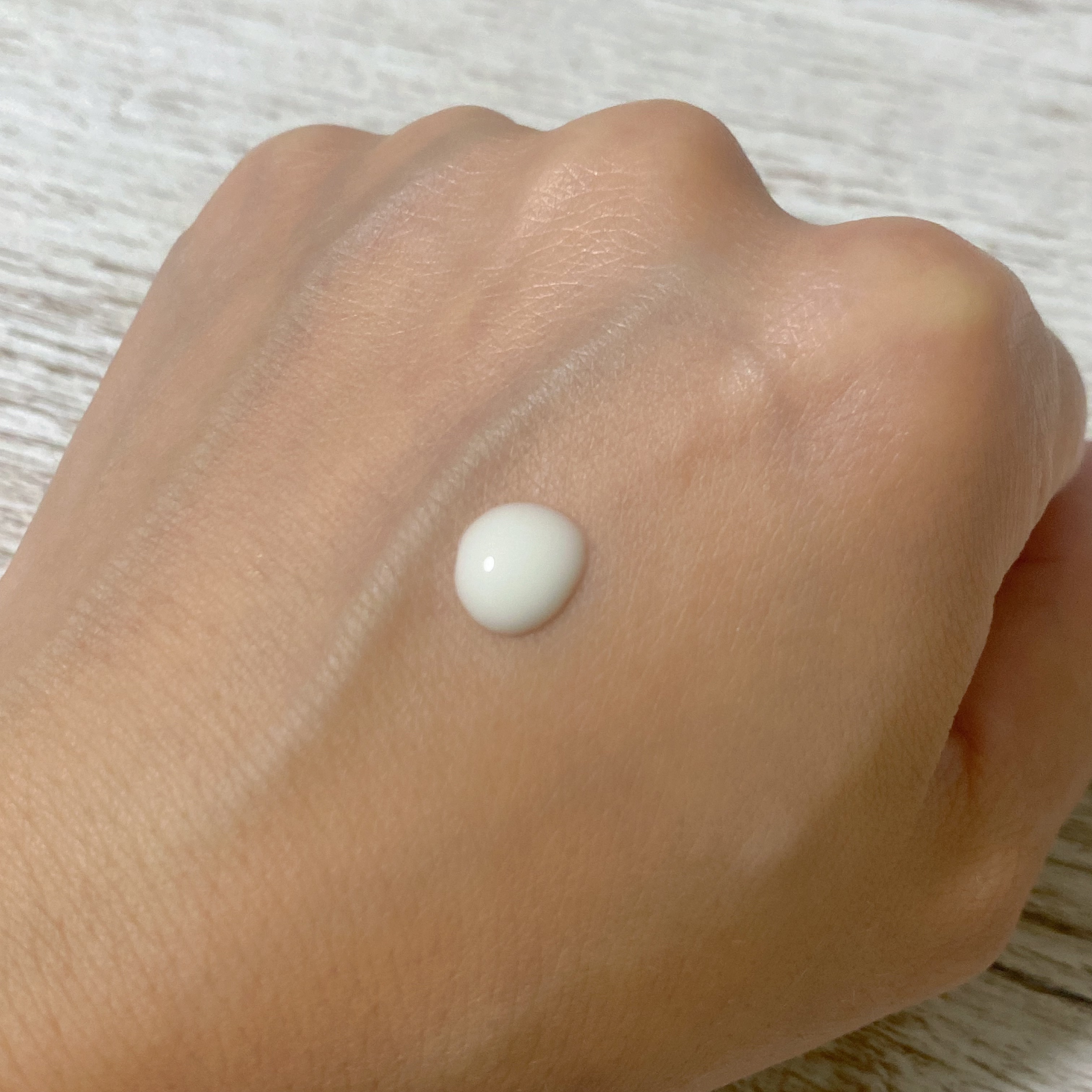 ニベアUV ディープ プロテクト＆ケア ジェル/ニベア/日焼け止めジェルを使ったクチコミ（3枚目）