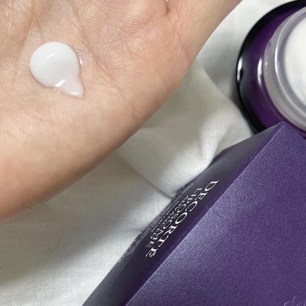 リポソーム アドバンスト リペアクリーム/DECORTÉ/フェイスクリームを使ったクチコミ(4枚目)