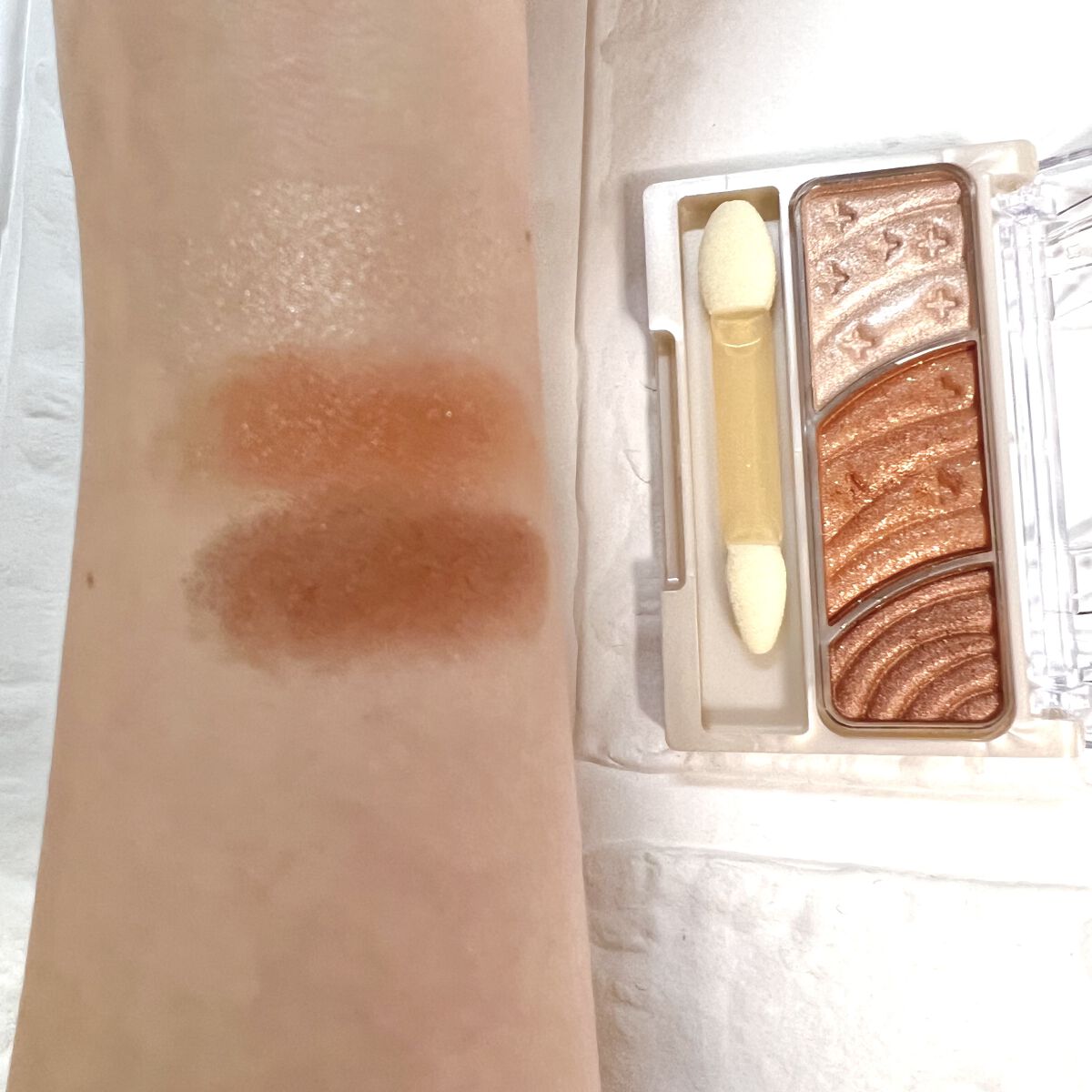トーンアップアイシャドウ/CEZANNE/アイシャドウパレットを使ったクチコミ（2枚目）