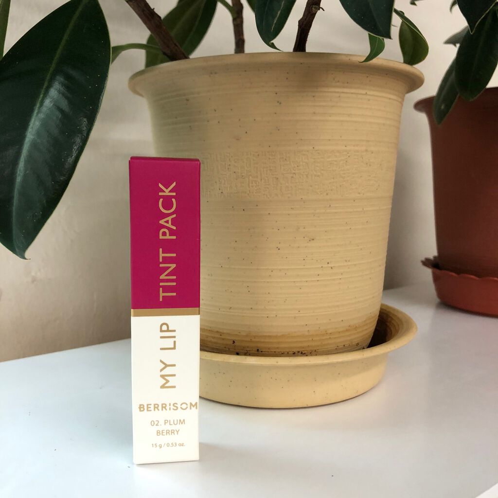 sydney0878 on LIPS 「紫がかった色味がかわいすぎる💜最初塗ったときは色が濃すぎて“大..」(1枚目)