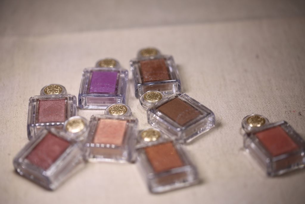 シャドーカスタマイズ/MAJOLICA MAJORCA/単色アイシャドウを使ったクチコミ(1枚目)