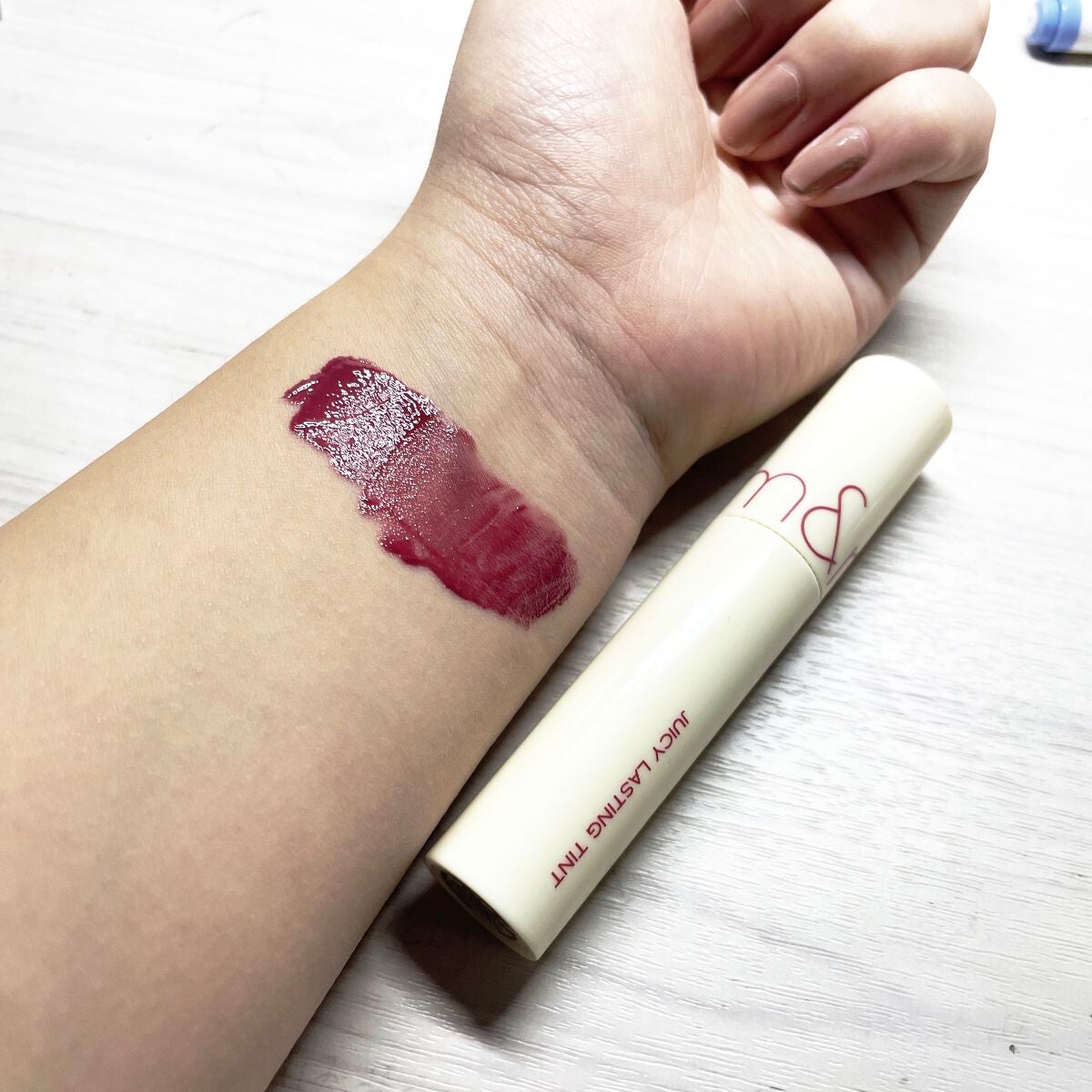 とまと on LIPS 「ロムアンドの日本発売3周年を記念して、限定発売されました😆今回..」(3枚目)