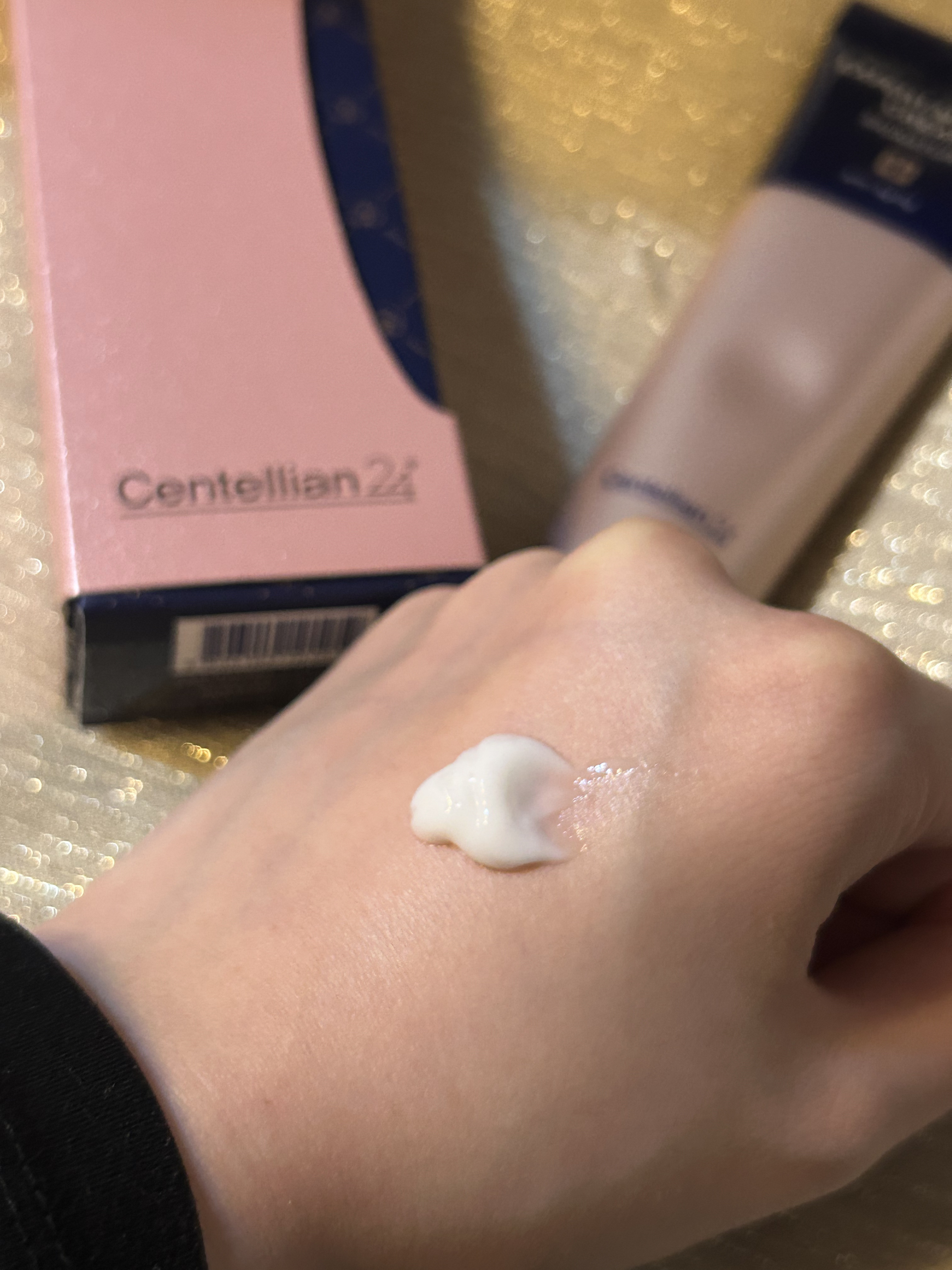 エキスパートマデカクリーム （シグネチャー）/センテリアン24/フェイスクリームを使ったクチコミ（2枚目）