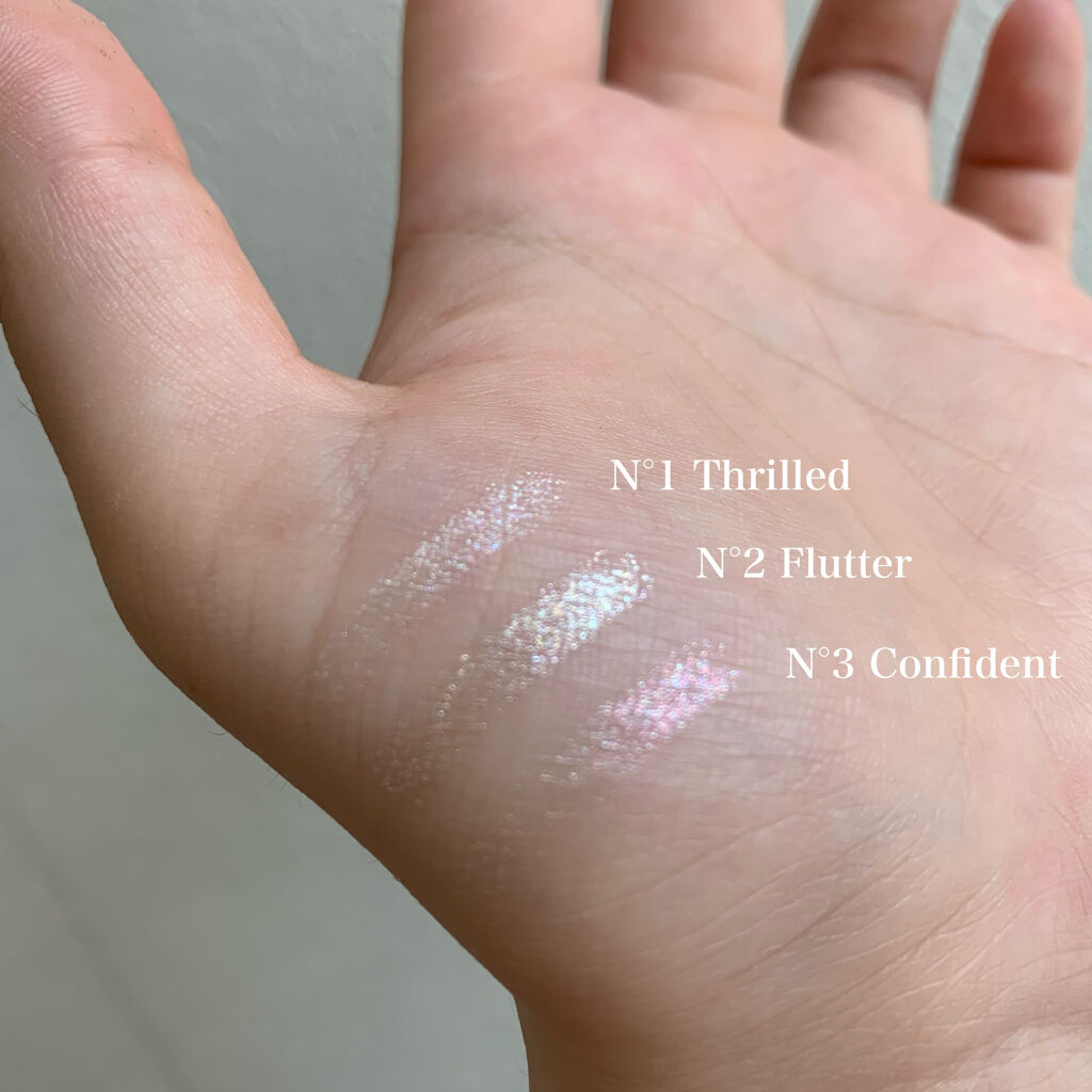 プリティー イージーグリッタースティック/unleashia/グリッターを使ったクチコミ（2枚目）