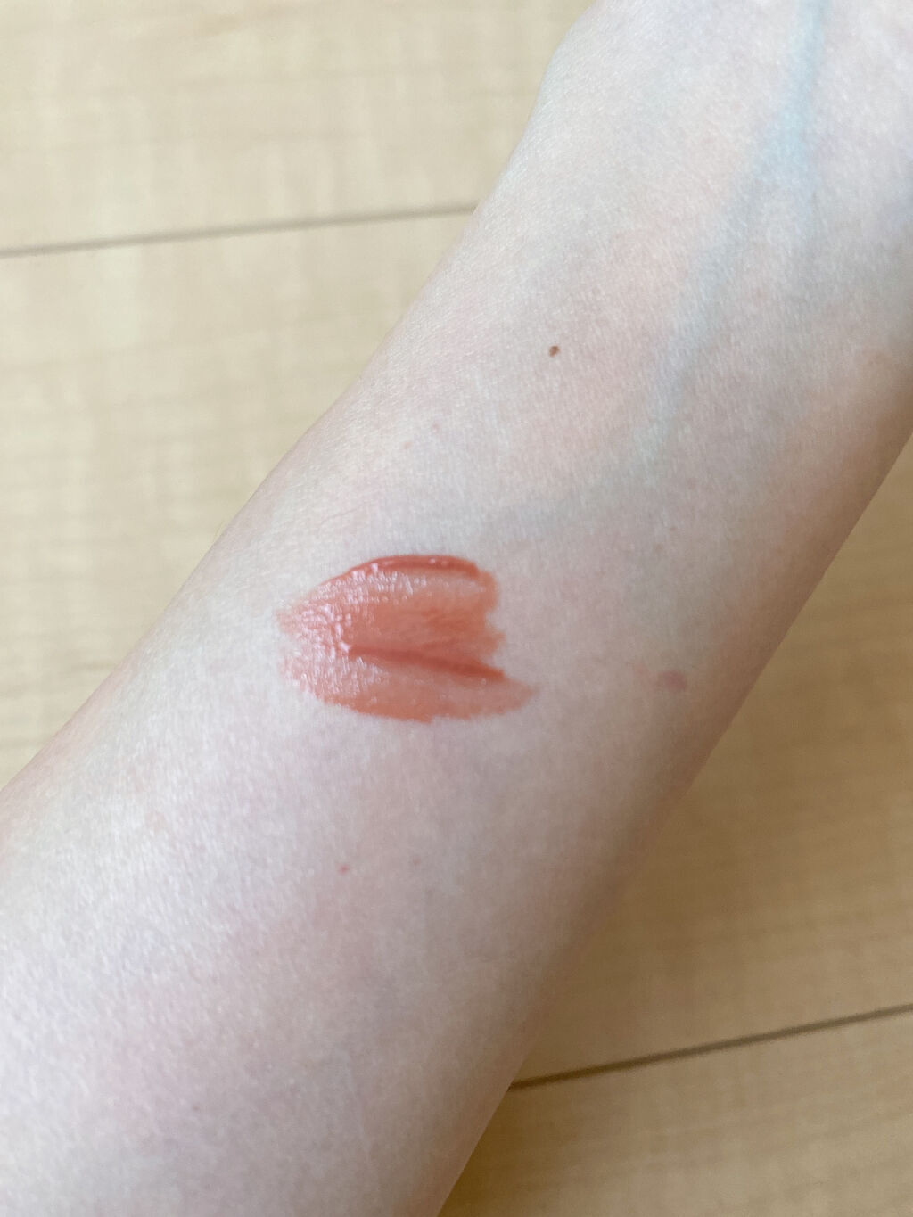 ジューシーラスティングティント/rom&nd/リップティントを使ったクチコミ（3枚目）