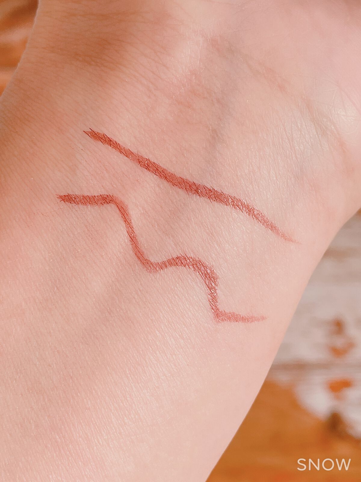 リキッドアイライナーR4 ワインブラウン（ 河北裕介コラボ）【数量限定】/ラブ・ライナー/リキッドアイライナーを使ったクチコミ（2枚目）