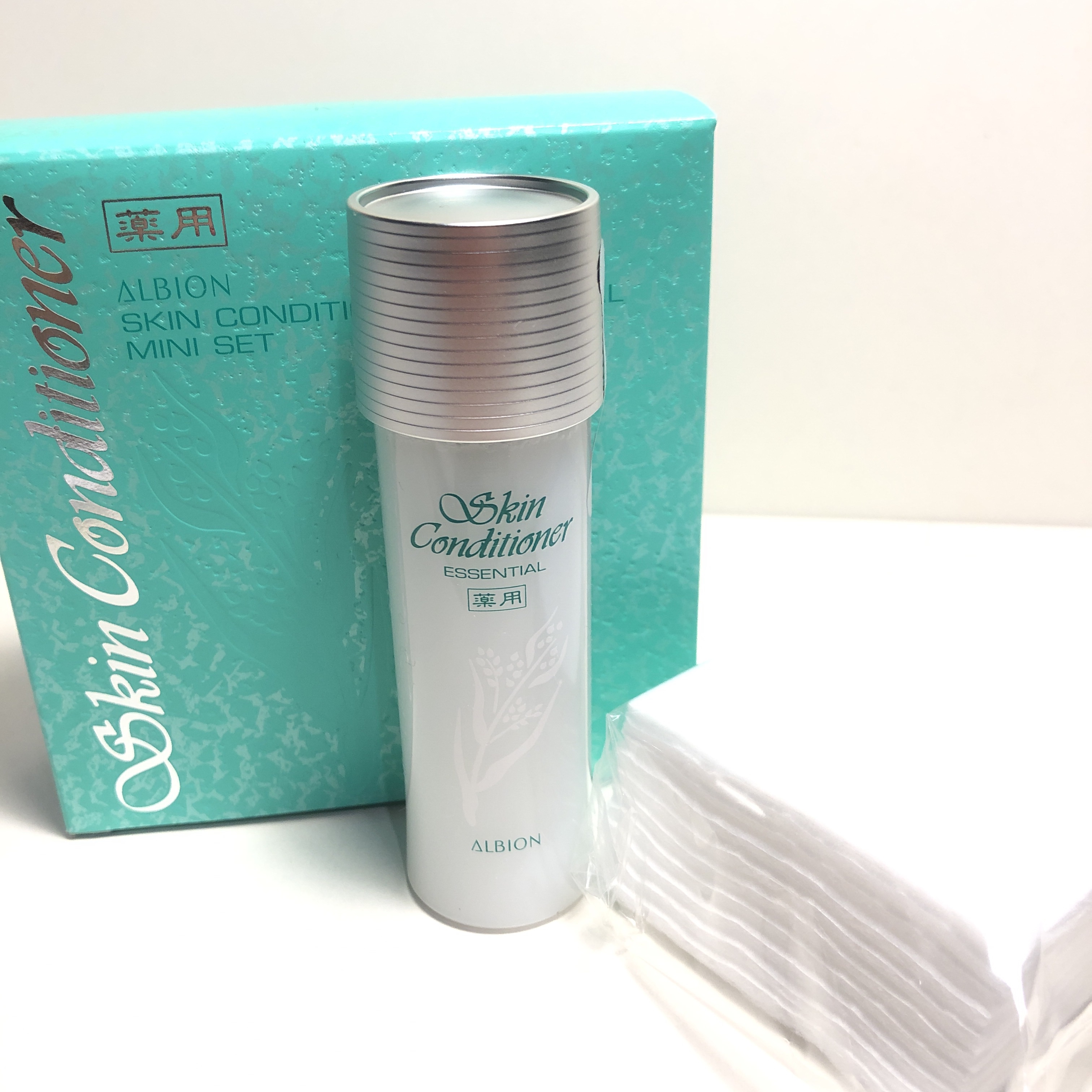 アヤナス エッセンス コンセントレート/DECENCIA/美容液を使ったクチコミ（1枚目）