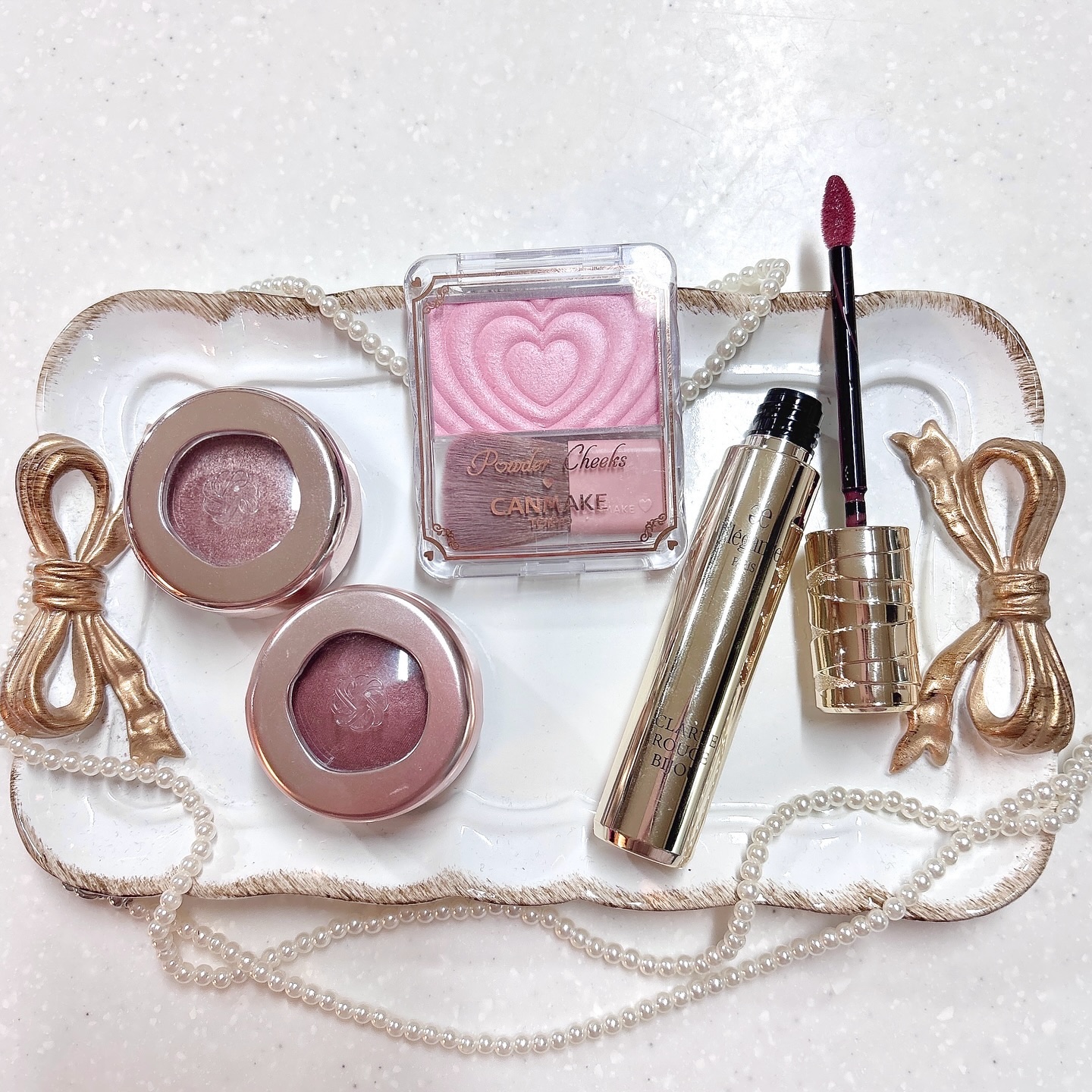 アイグロウジェム スキンシャドウ/DECORTÉ/ジェル・クリームアイシャドウを使ったクチコミ（1枚目）