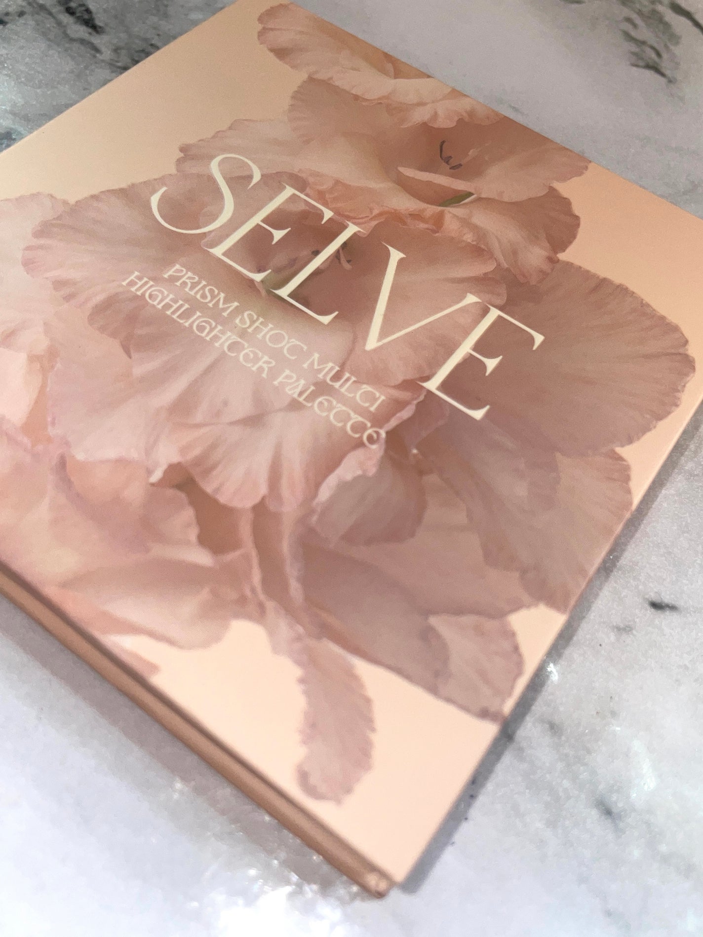 プリズムショットマルチハイライトパレット/SELVE/パウダーハイライトを使ったクチコミ(1枚目)