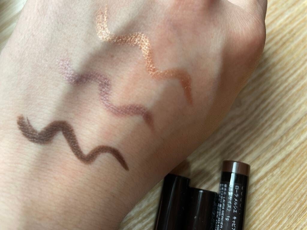 シマー アンド グロウ キャビアスティック トリオ /ローラ メルシエ/スティックアイシャドウを使ったクチコミ(3枚目)