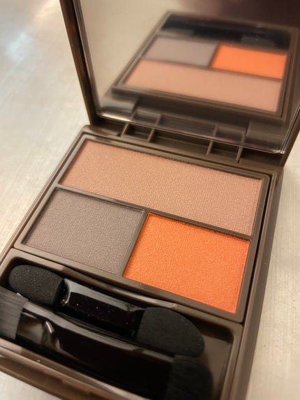 フーミー マルチアイブロウパウダー グレイッシュオレンジ/WHOMEE/パウダーアイブロウを使ったクチコミ(1枚目)