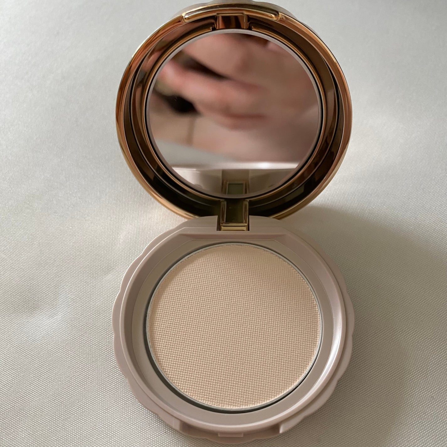 シークレットビューティーパウダー/キャンメイク/プレストパウダーを使ったクチコミ(3枚目)