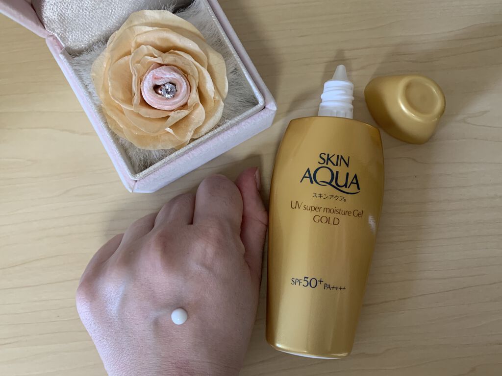 スーパーモイスチャージェルゴールド/スキンアクア/日焼け止めジェルを使ったクチコミ（2枚目）