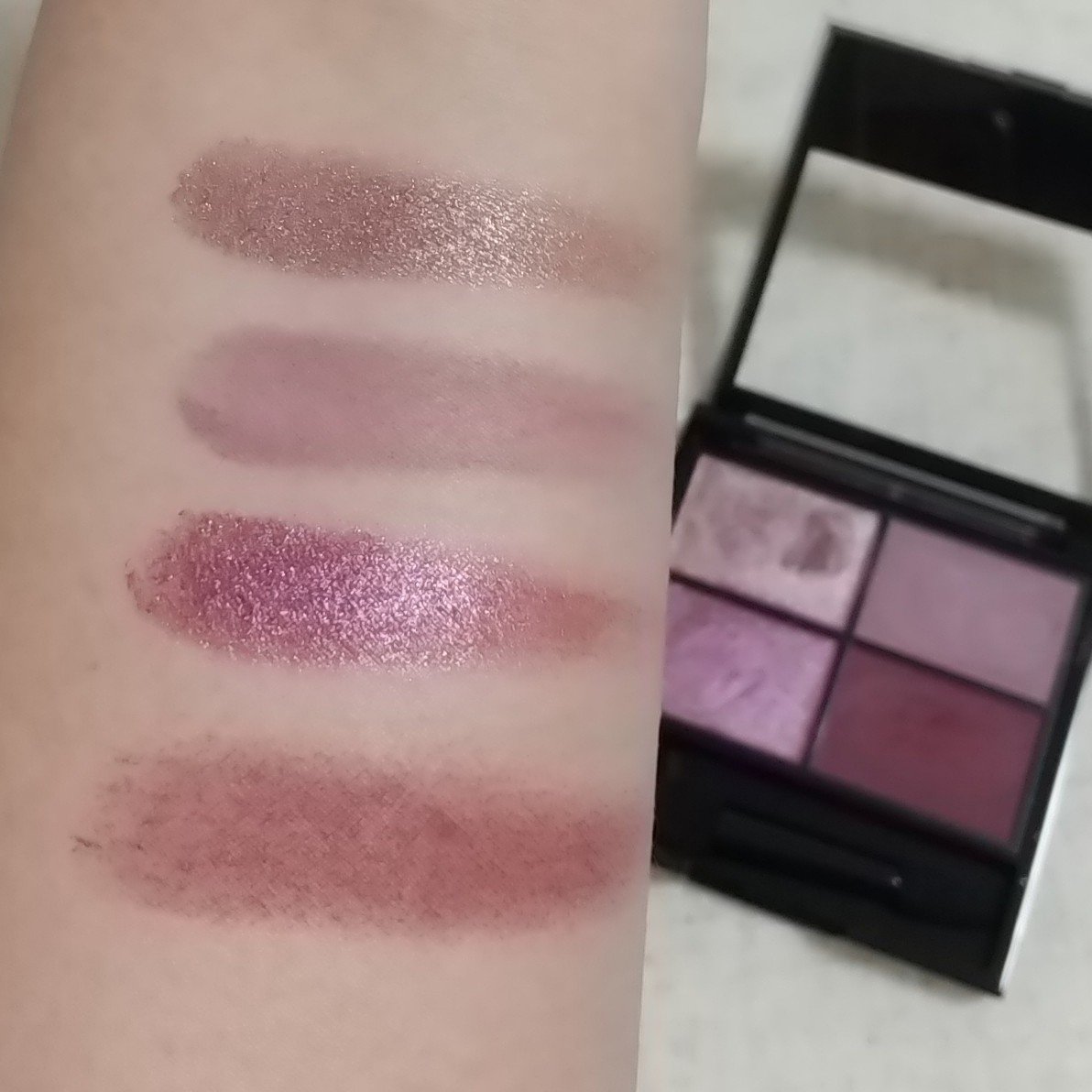 ケイト リップモンスター｜KATE他、1商品を使った口コミ - つややかな