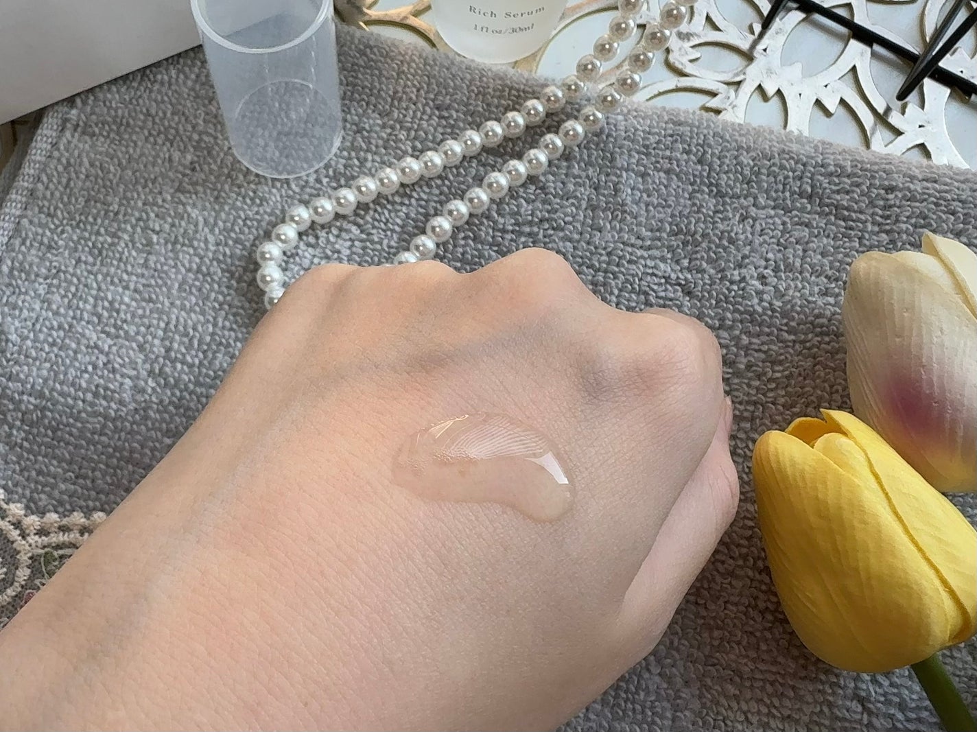 薬用ホワイトエッセンス/エミーノボーテ/美容液を使ったクチコミ(2枚目)