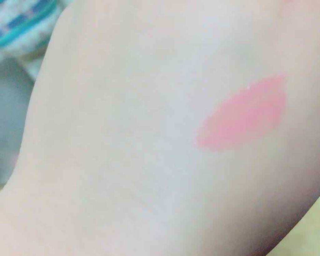 ユイルカレス/ロレアル パリ/リップグロスを使ったクチコミ（2枚目）