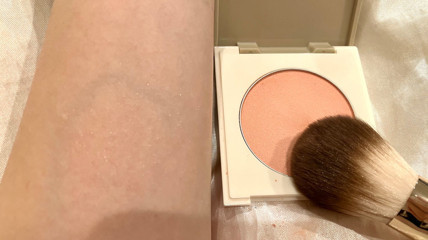 カバーマーク ライティング カラー パウダー/COVERMARK/パウダーチークを使ったクチコミ(4枚目)