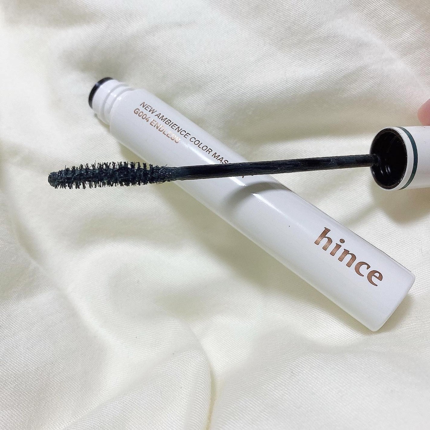ニューアンビエンスカラーマスカラ/hince/マスカラを使ったクチコミ(1枚目)