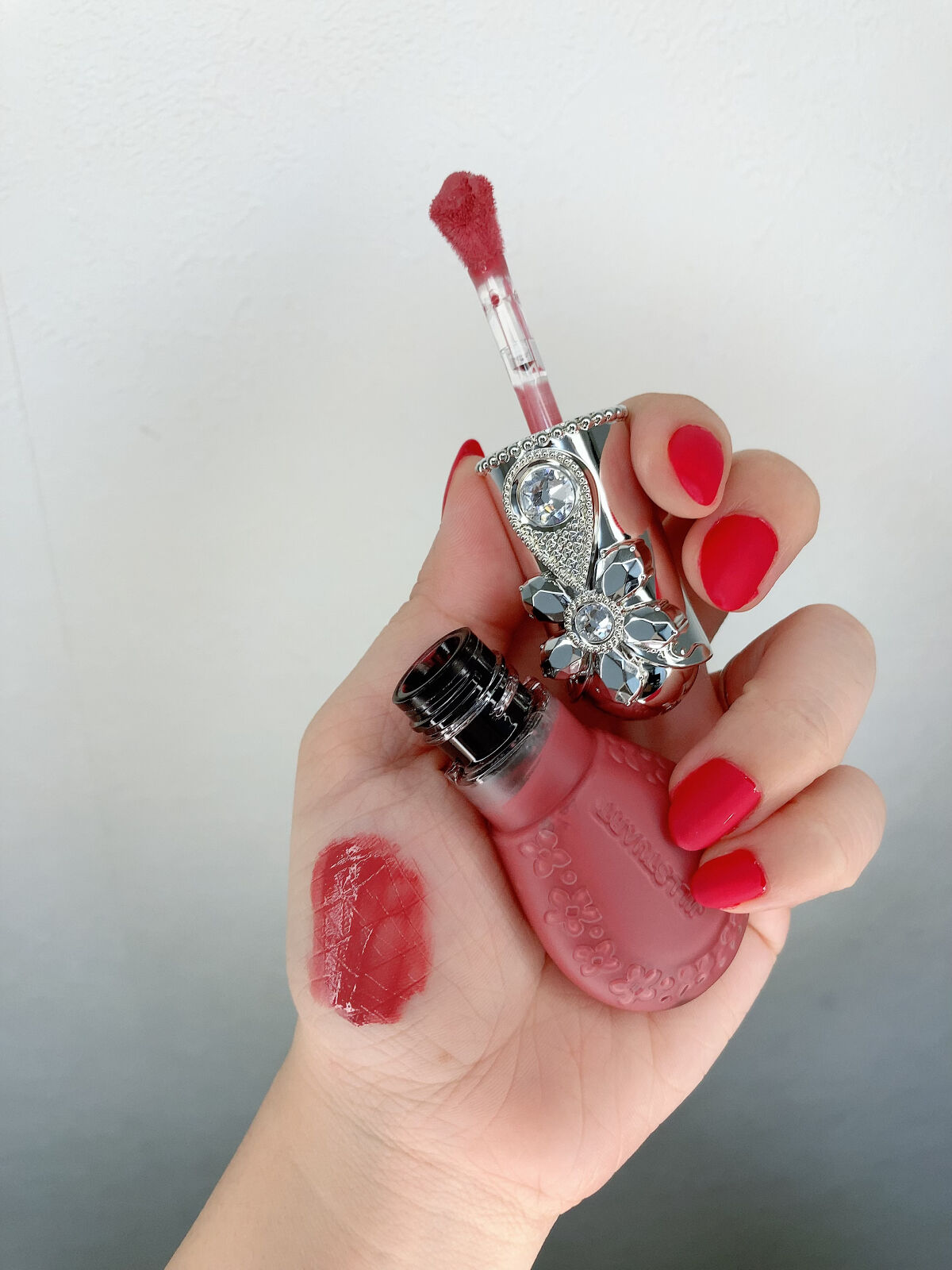 ジルスチュアート ブルームドロップ リップ＆チーク シフォン/JILL STUART/リキッドチークを使ったクチコミ（2枚目）