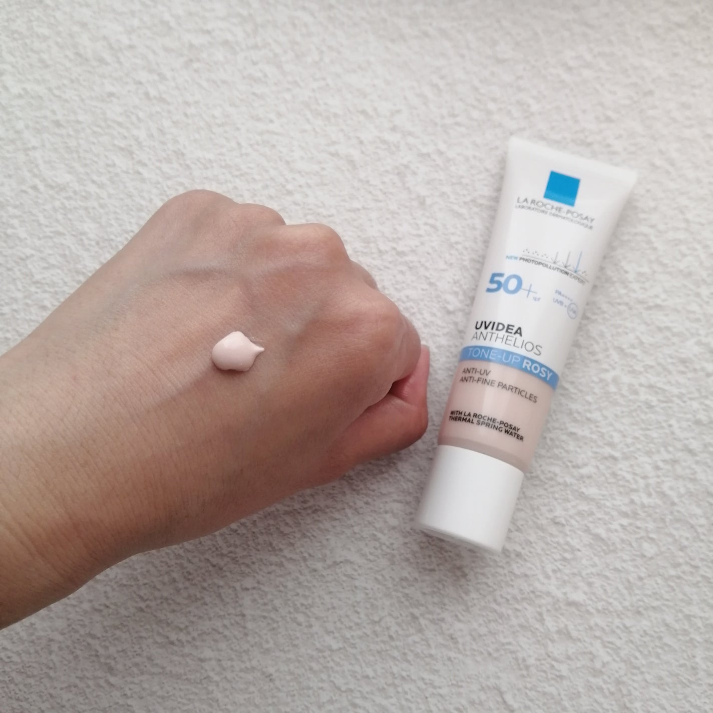 UVイデア XL プロテクショントーンアップ ローズ/ラ ロッシュ ポゼ/日焼け止めクリームを使ったクチコミ(2枚目)