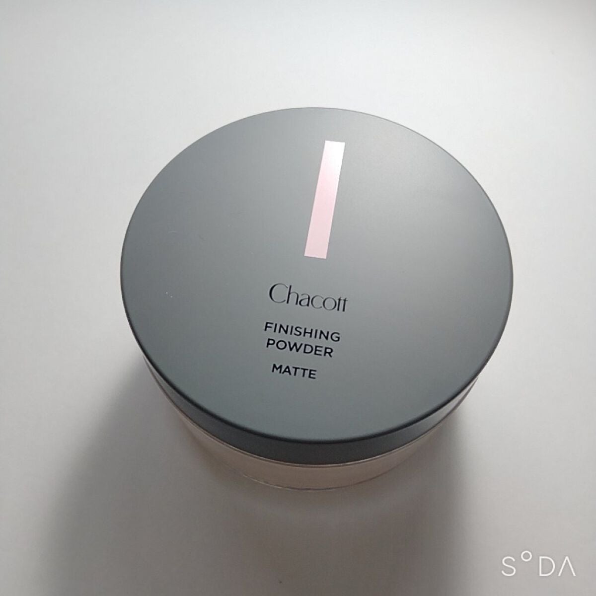 フィニッシングパウダー マット/チャコット・コスメティクス/ルースパウダーを使ったクチコミ(1枚目)
