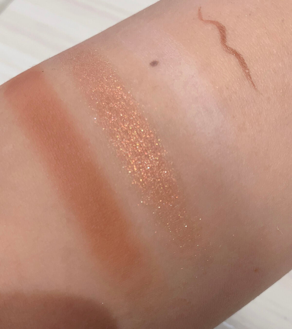 浮生大梦 9色アイシャドウパレット/CATKIN/アイシャドウパレットを使ったクチコミ(4枚目)