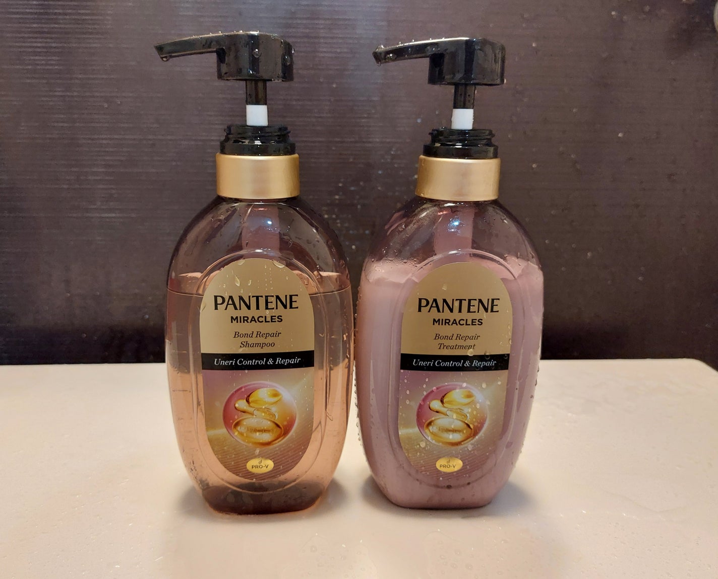 ミラクルズ うねりコントロール&リペア ボンドリペア シャンプー/トリートメント/パンテーン/市販シャンプーを使ったクチコミ(1枚目)