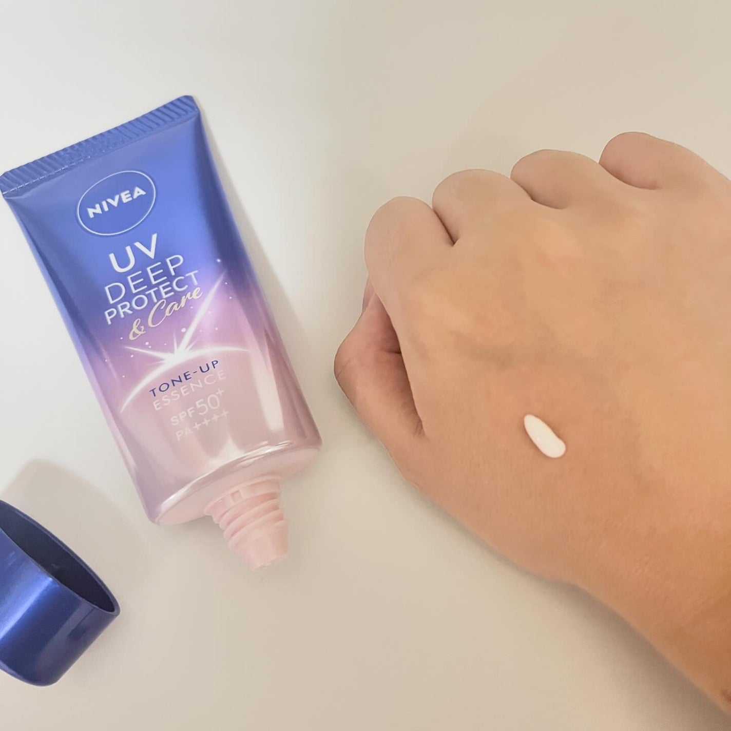 ニベアUV ディープ プロテクト&ケア トーンアップ エッセンス/ニベア/日焼け止めローションを使ったクチコミ(1枚目)