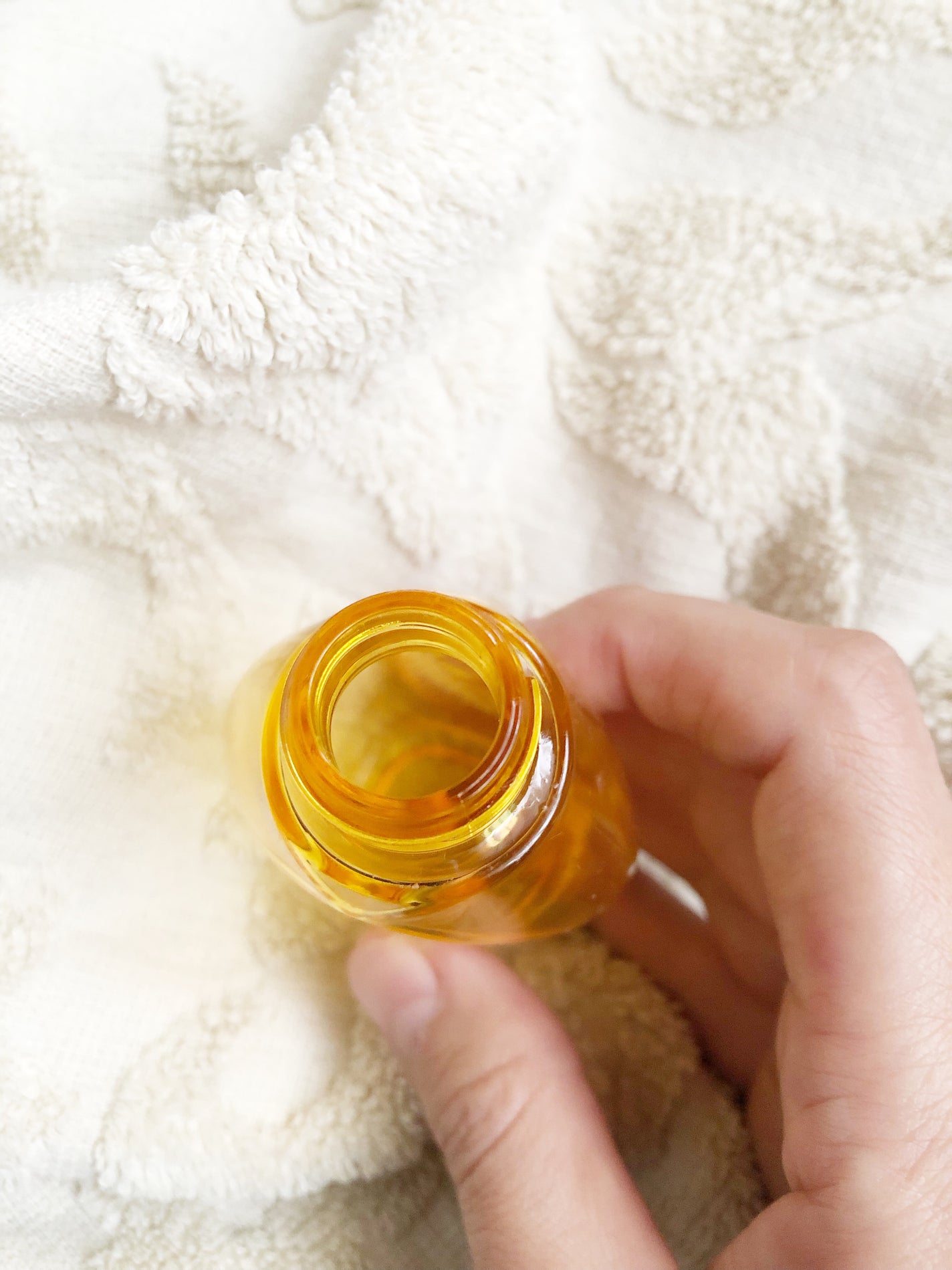 CCオイル/エッセンシャル/ヘアオイルを使ったクチコミ(2枚目)