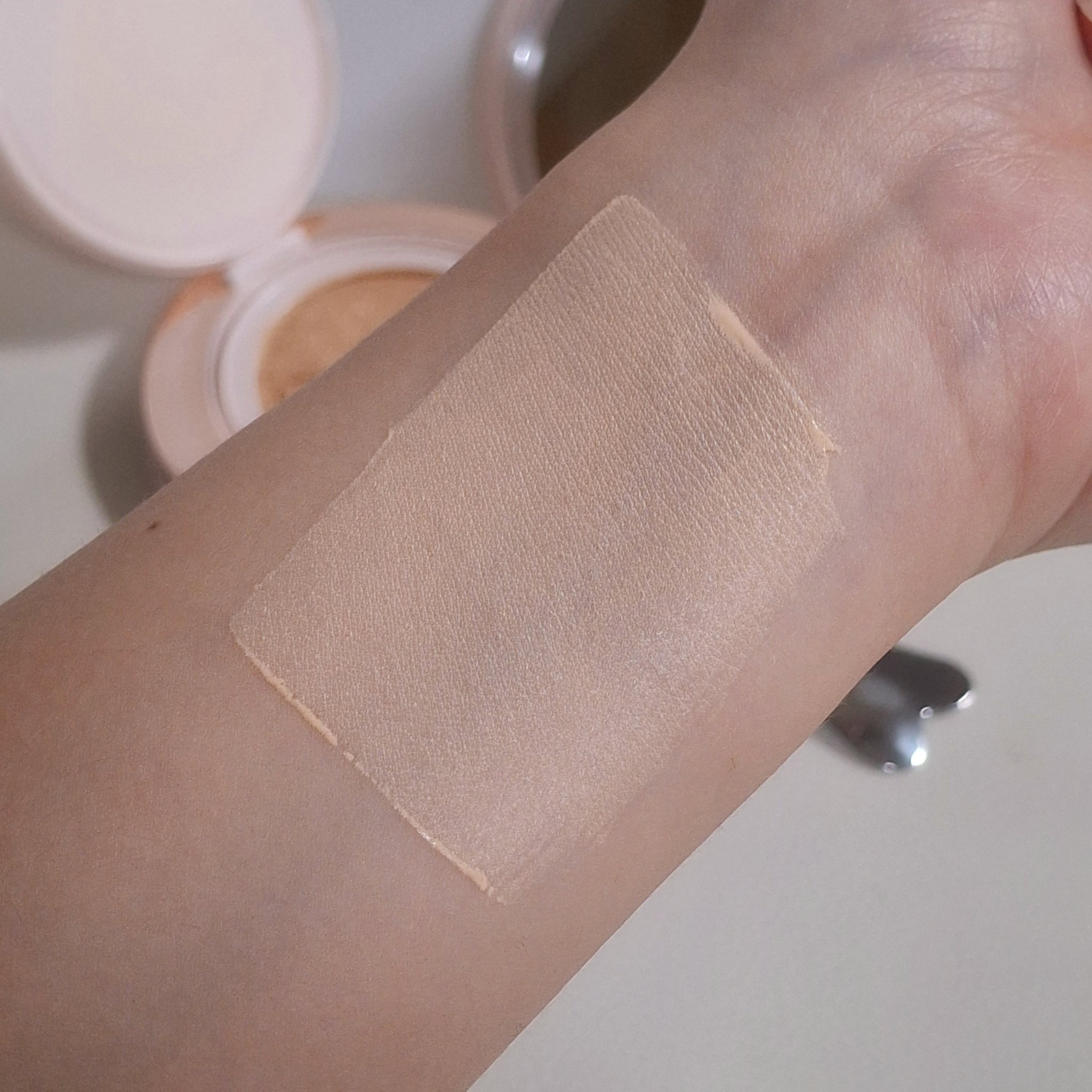 エスポア ビーグロー ボリュームクッション/espoir/クッションファンデーションを使ったクチコミ（3枚目）