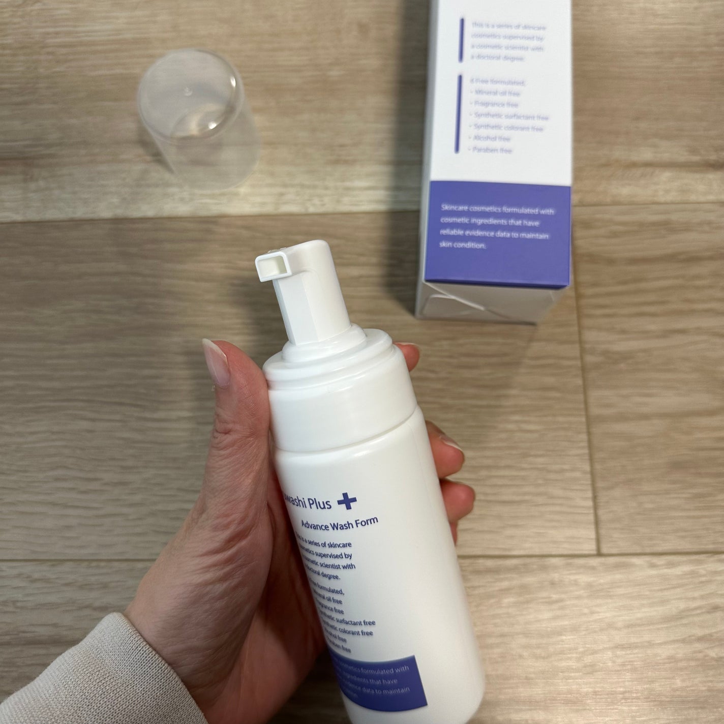 ウルワシプラスAD 洗顔フォーム/ウルワシプラス/泡洗顔を使ったクチコミ(3枚目)