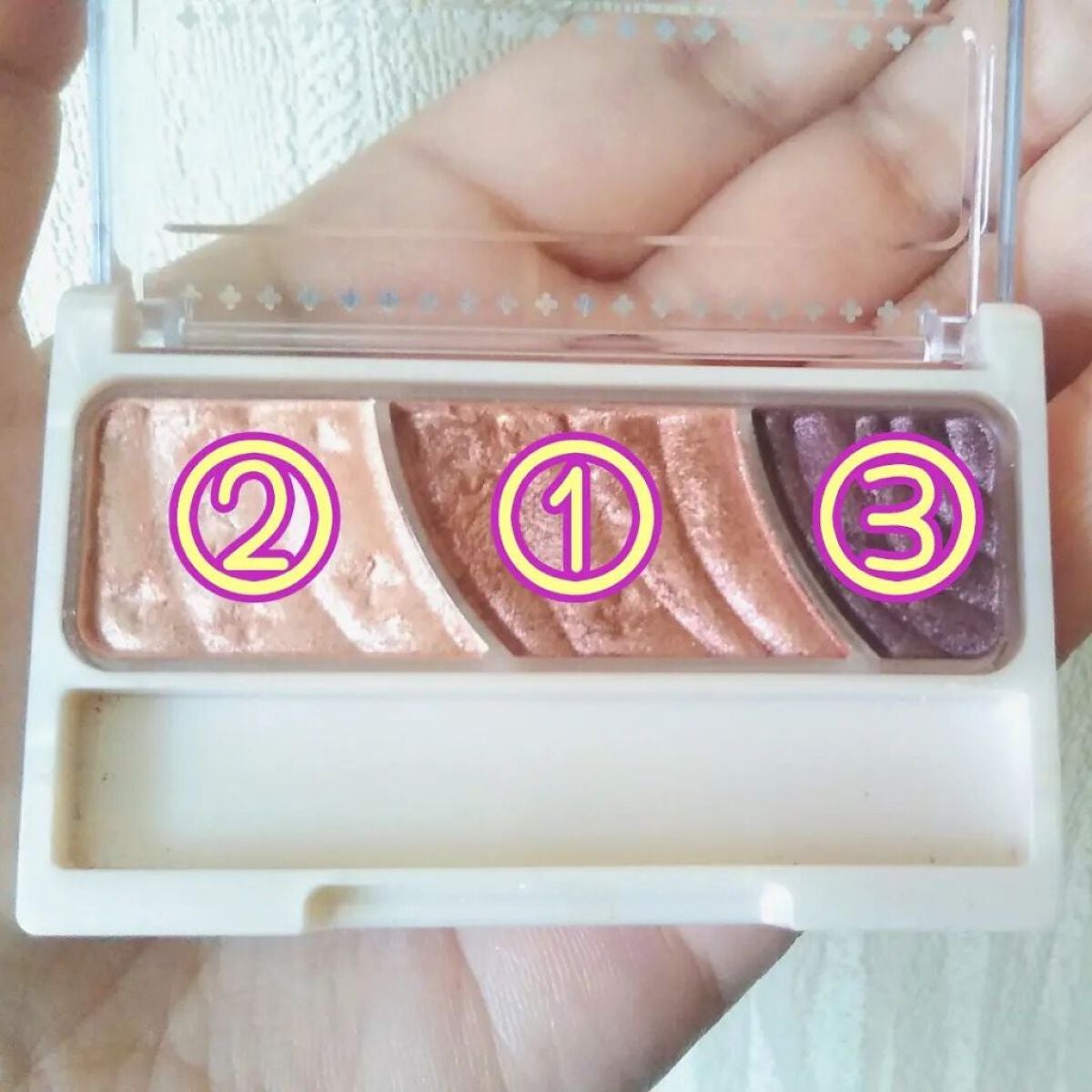 トーンアップアイシャドウ/CEZANNE/アイシャドウパレットを使ったクチコミ(4枚目)