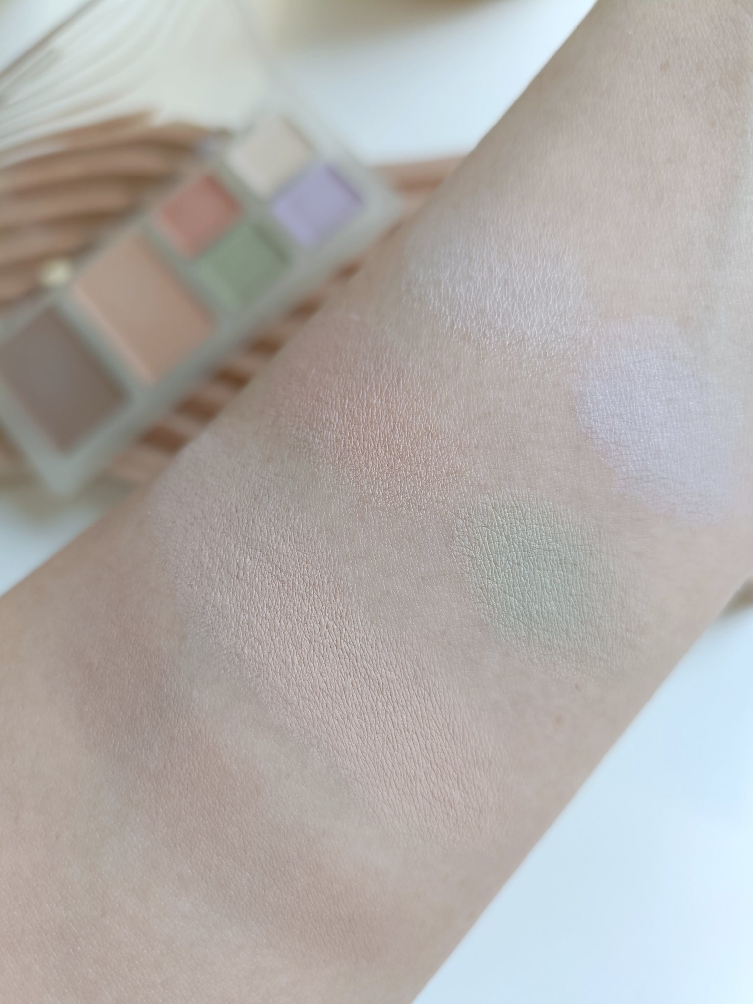 ブリージングコンシーラーパレット/Healus/パレットコンシーラーを使ったクチコミ（3枚目）