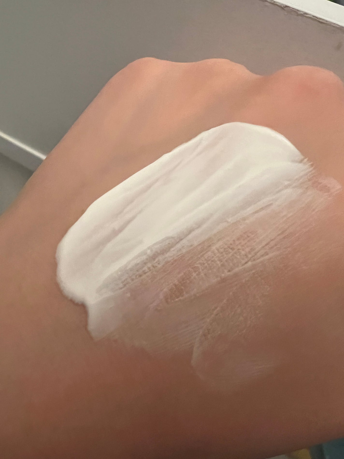 シカプラスト リペアクリーム B5+ /ラ ロッシュ ポゼ/フェイスクリームを使ったクチコミ(3枚目)