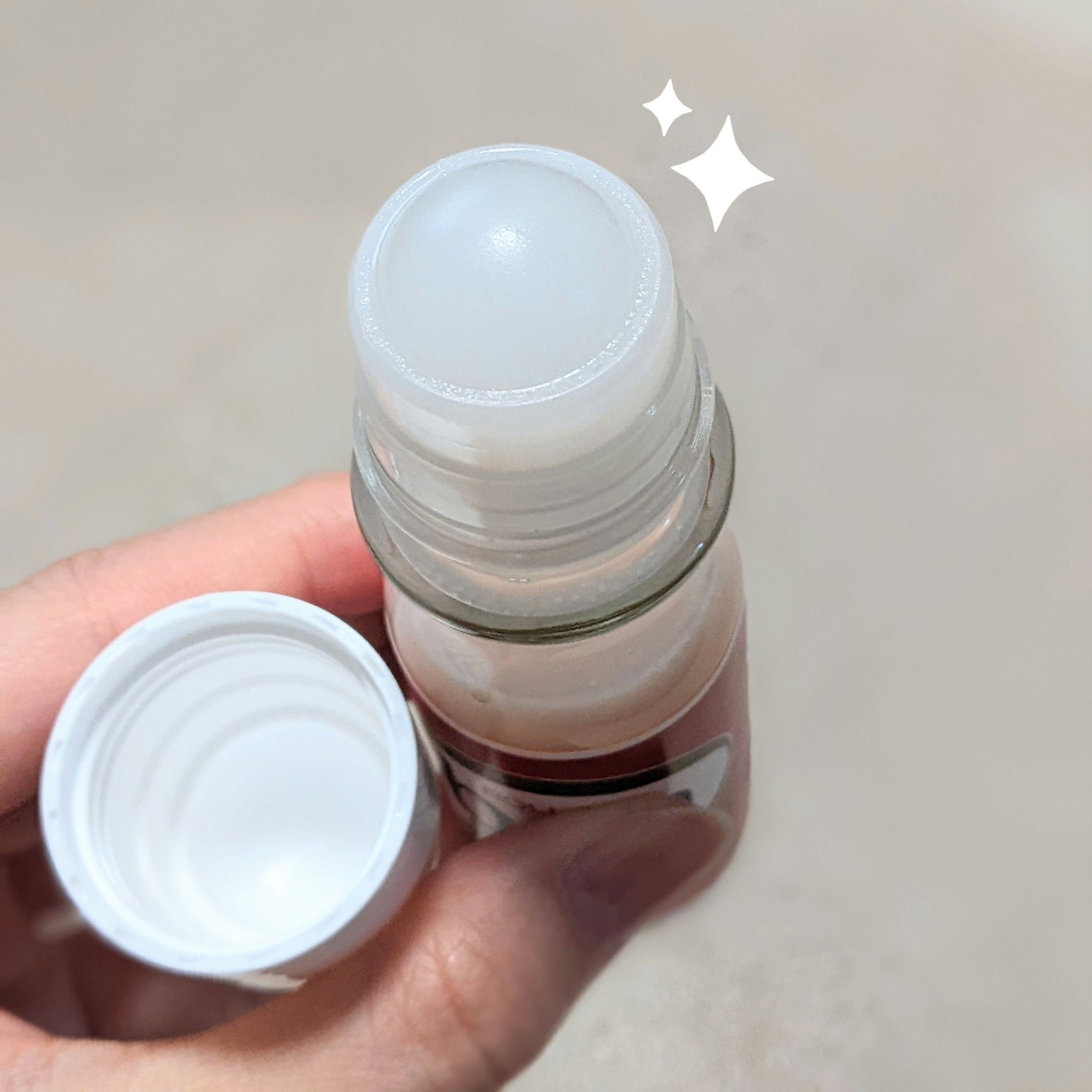 Ban バン ロールオンのクチコミ「ワキガ・多汗症の方、本当に使ってみて欲しい‥！！

先日ドラッグストアで半額で見かけて、100.....」（3枚目）