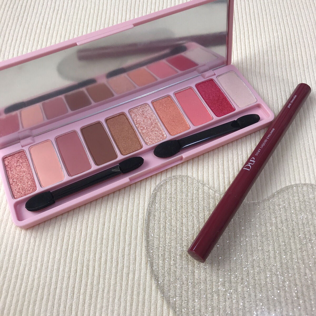 シルキーリキッドアイライナーWP/D-UP/リキッドアイライナーを使ったクチコミ(1枚目)