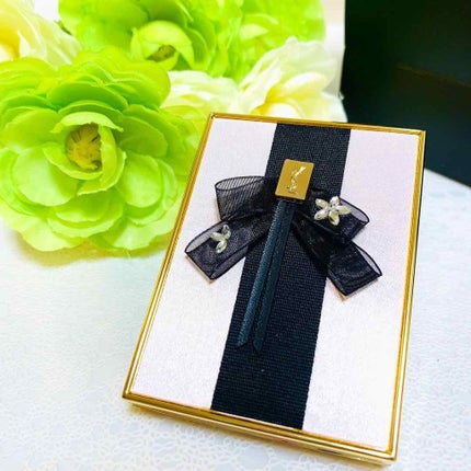 フェイスパレット モン パリフローラル/YVES SAINT LAURENT BEAUTE/プレストパウダーを使ったクチコミ(1枚目)