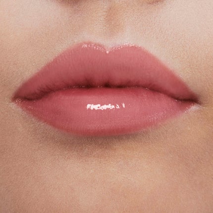 YSL Beauty Club on LIPS 「【本日2/28(金)全国発売】YSLNo.1リップシリーズから..」(2枚目)