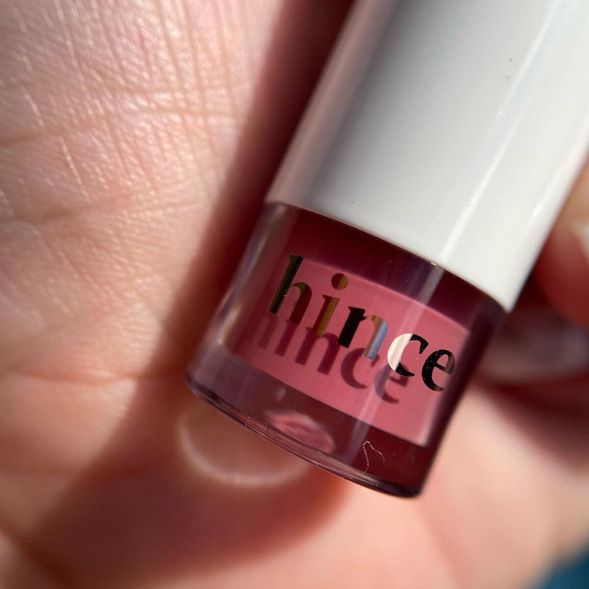ムードインハンサーウォーターリキッドグロウ/hince/口紅を使ったクチコミ（2枚目）