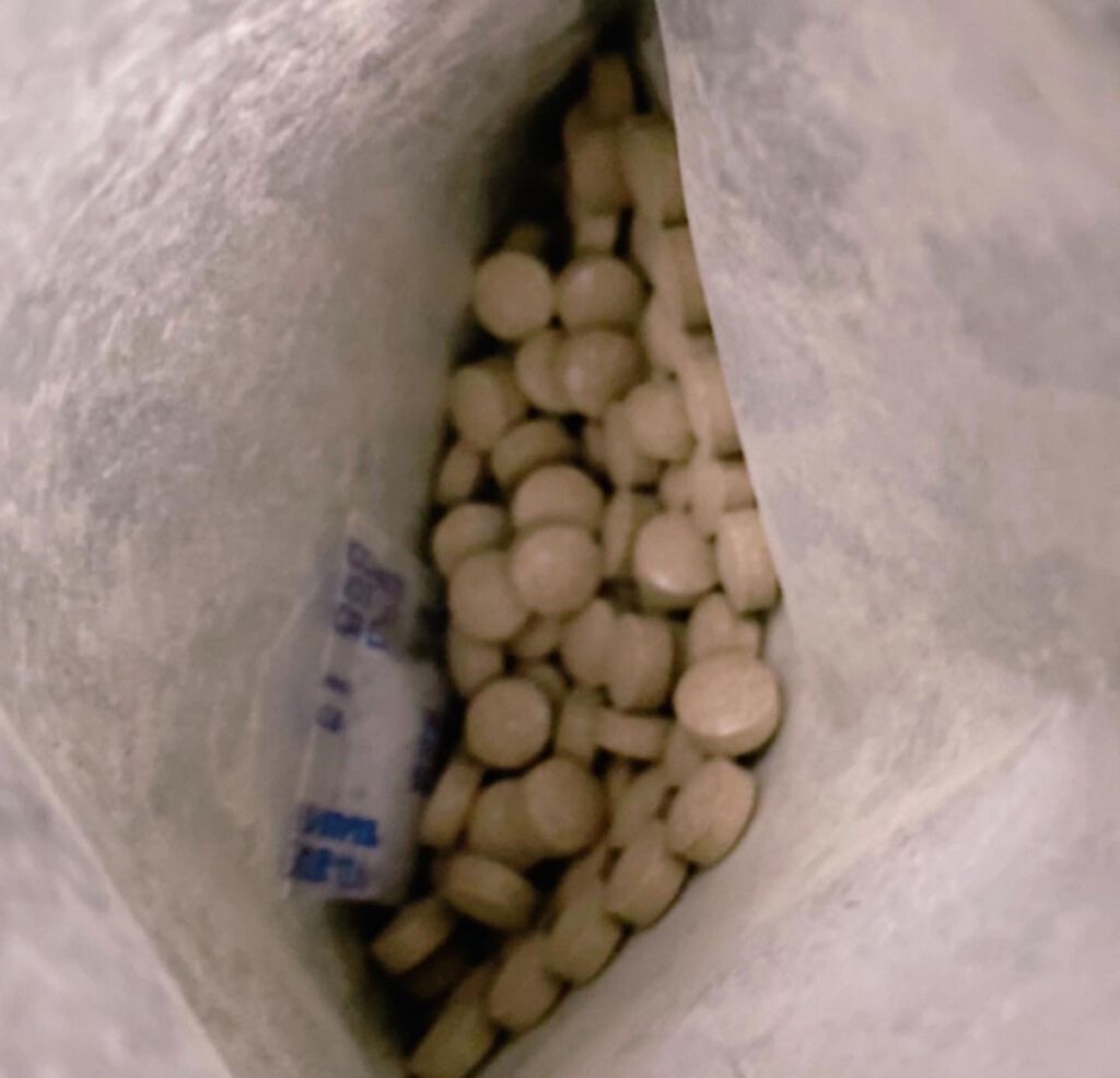 ビタナチュラ マルチビタミン&ミネラル/ナチュラス/美容サプリメントを使ったクチコミ(2枚目)