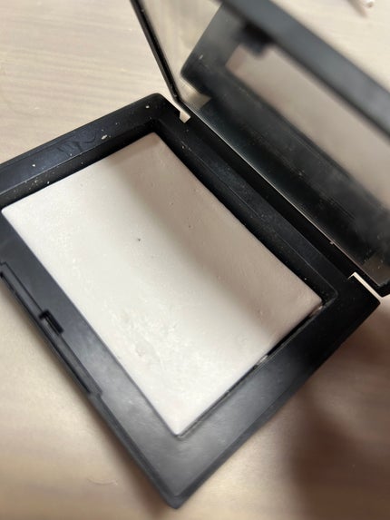 ライトリフレクティングセッティングパウダー プレスト N/NARS/プレストパウダーを使ったクチコミ(2枚目)