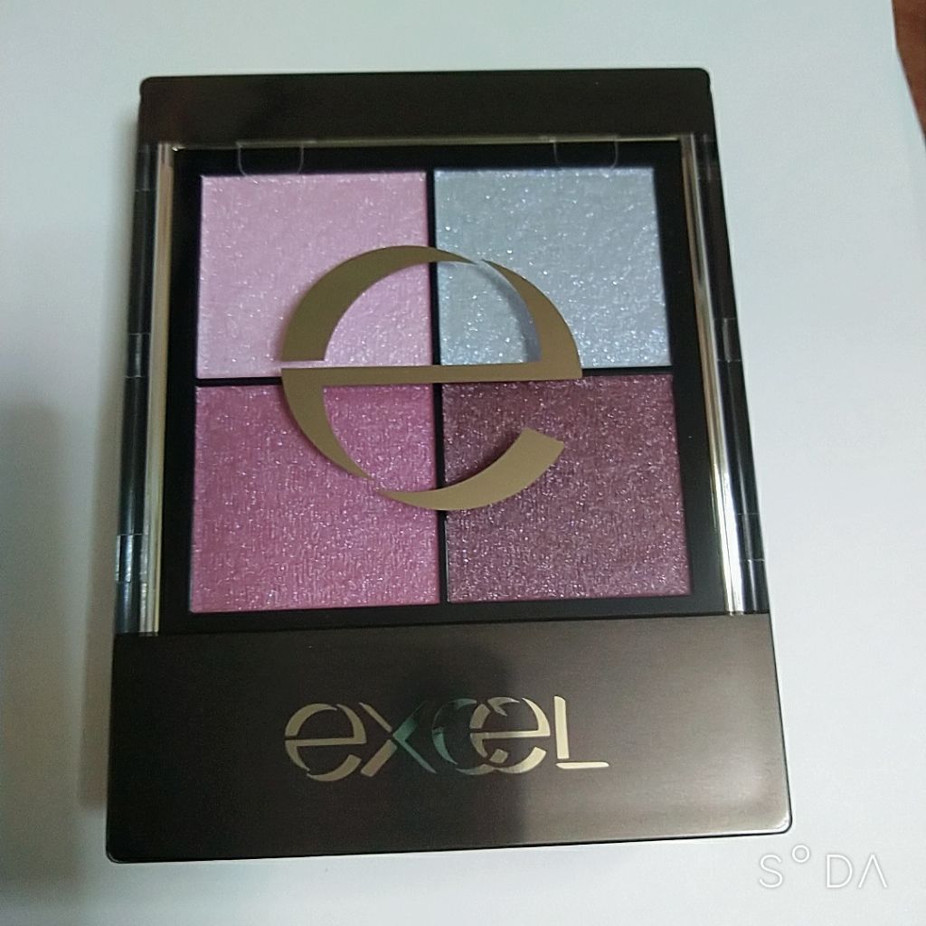 リアルクローズシャドウ/excel/アイシャドウパレットを使ったクチコミ(1枚目)