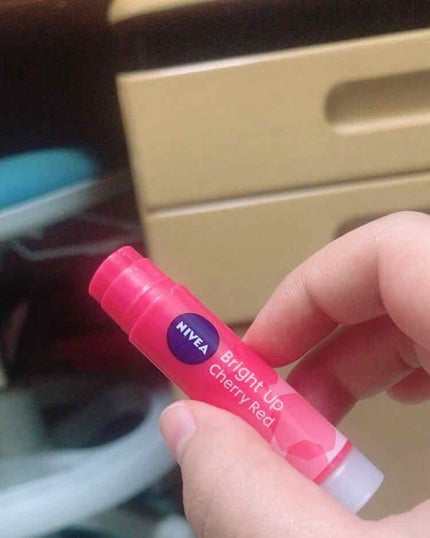 モイストピュアカラーリップ/ニベア/リップクリームを使ったクチコミ(1枚目)