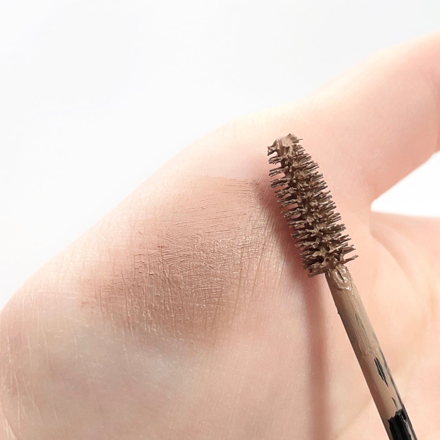 ハンオールブロウカラ/rom&nd/眉マスカラを使ったクチコミ(2枚目)