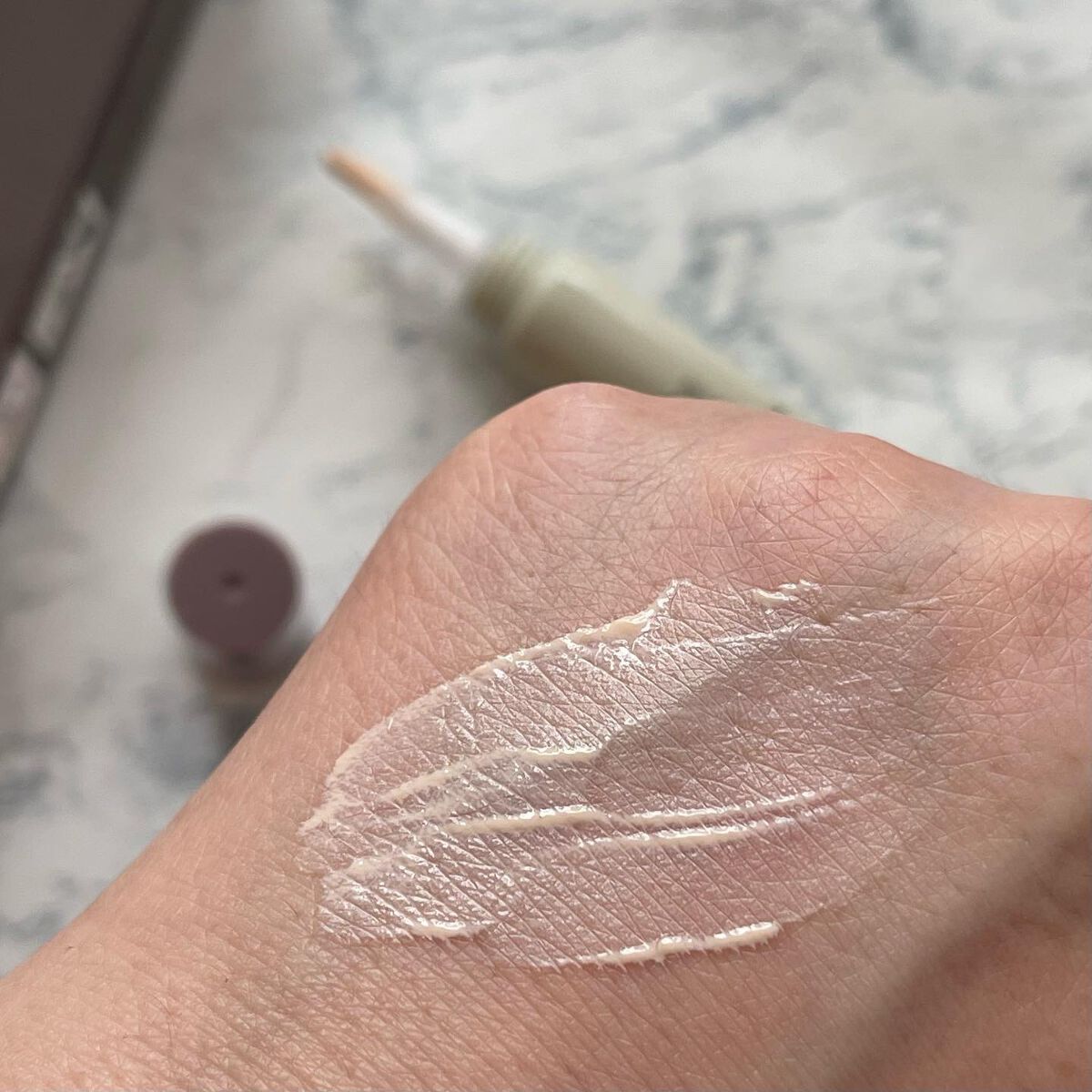 ルミシーラーモイスチャー/N&m/クリームコンシーラーを使ったクチコミ(4枚目)